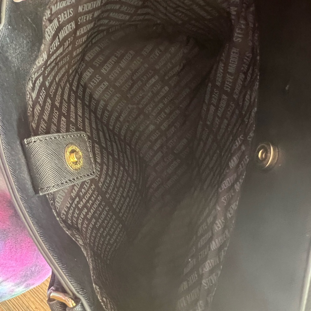 Steve Madden Black Tote Bag - Picture 6 of 8
